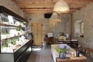 no title - source : vi_boutique_fromagerie_ottavi.jpg