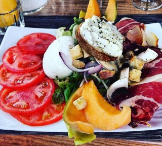 no title - source : vi_corsica_mare_e_muntagna_repas.jpg